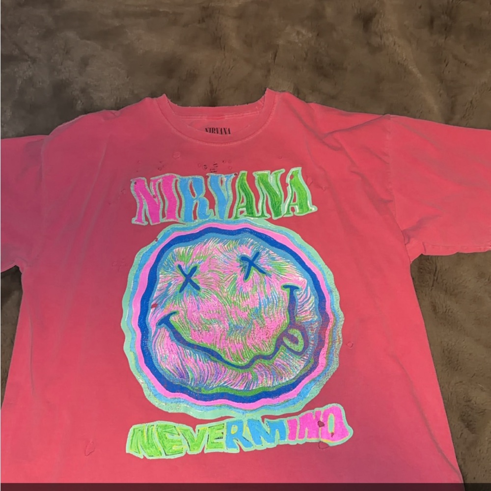 women’s nirvana graphic t-shirt
